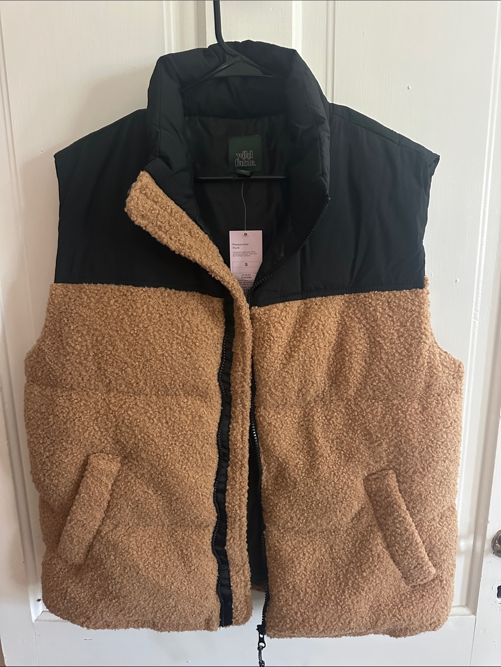 wild fable Men's Two-Tone Sherpa Vest - Black & Tan